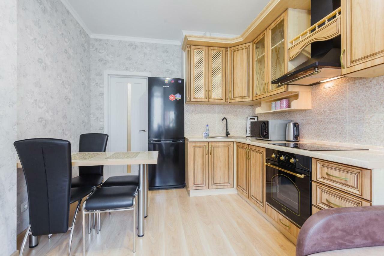 Business Class Apartment At Lomonosova Kiev Exterior foto